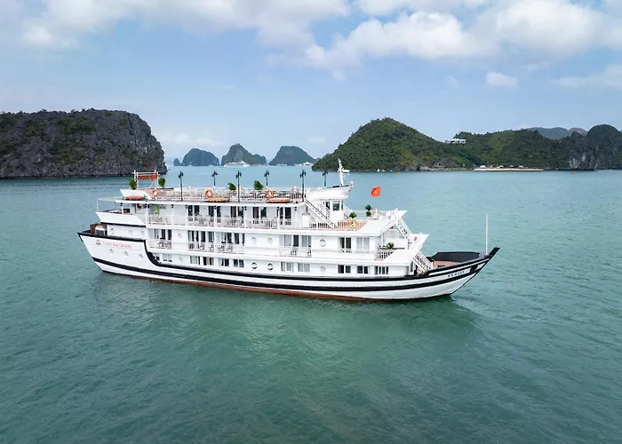 Cozy Bay Grand Cruise 4*